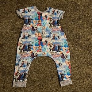 Andi-Co frozen romper
